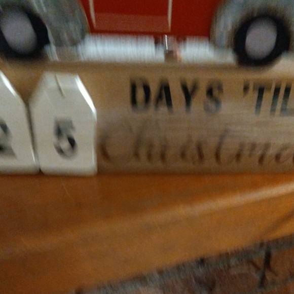 Red Truck Christmas Countdown - Picture 5 of 5